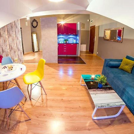 Style Apartment Next To Kazimierz And Old Town + Netflix Cracóvia Exterior foto