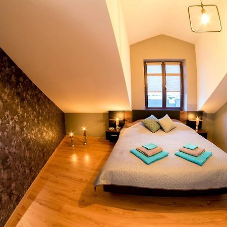 Style Apartment Next To Kazimierz And Old Town + Netflix Cracóvia Exterior foto