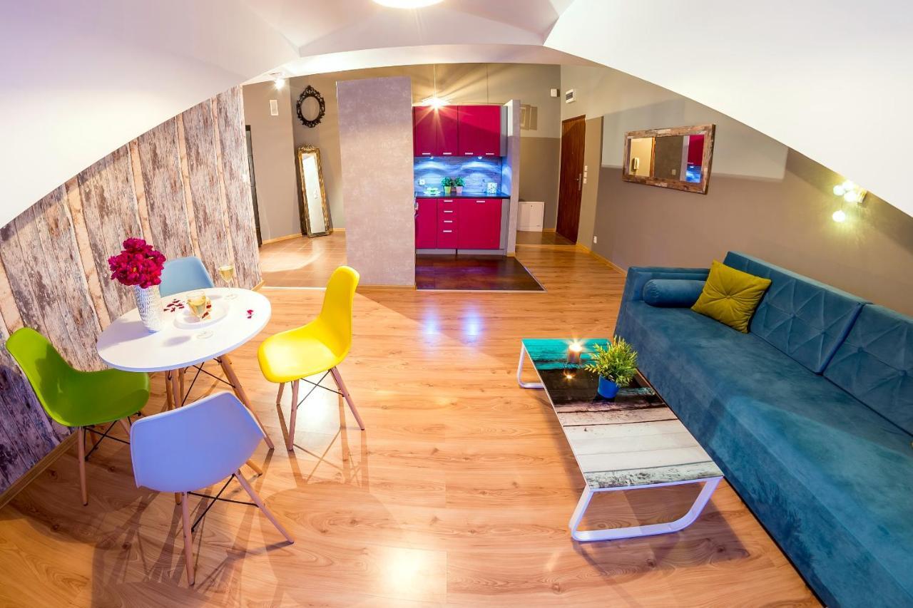 Style Apartment Next To Kazimierz And Old Town + Netflix Cracóvia Exterior foto